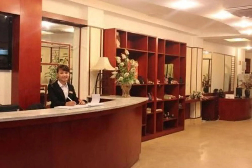 A25 Hotel - 46 Châu Long