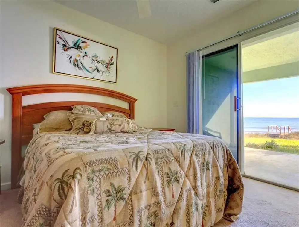 Beach Whisper, 4 Bedrooms, Sleeps 9, Beach Front, HDTV, WiFi