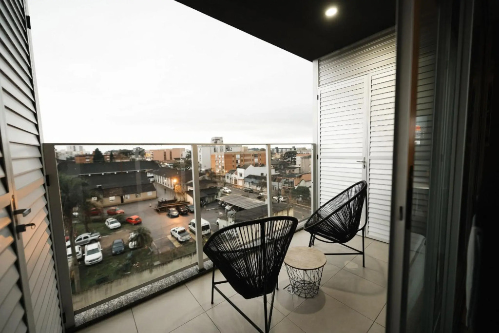 studio 405a Studio Novo, Central, Moderno e C Garagem