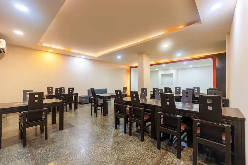 Hotel Admire Inn Sector-50 by ASPL