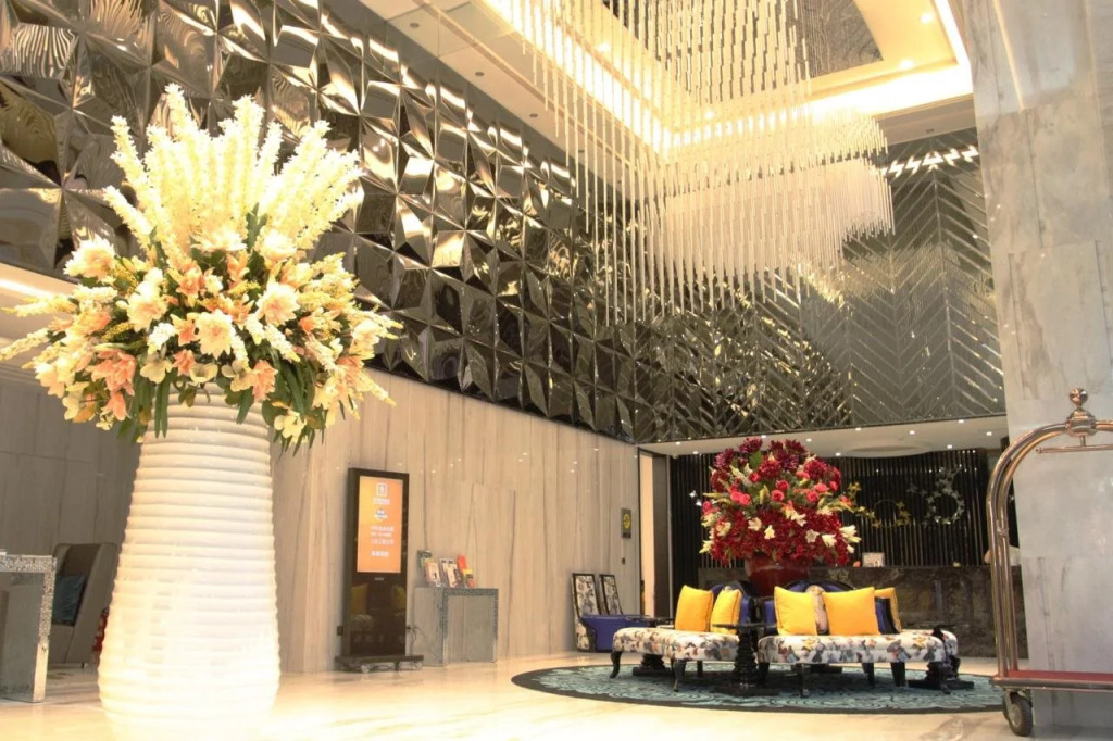 冠月精品旅館-Puli Ease Hotel