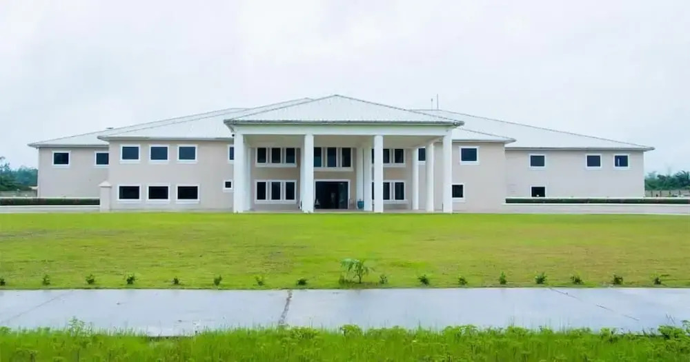 Royal Ambassador Hotel