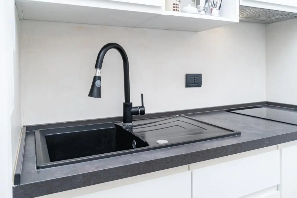 Brand New Studio with Garage - Close to the Beach
