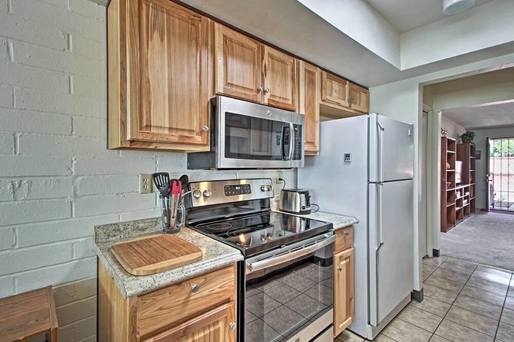 Green Valley Townhome w/ Patio & Resort Amenities