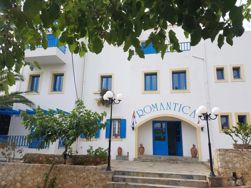 Pantonia Apartments