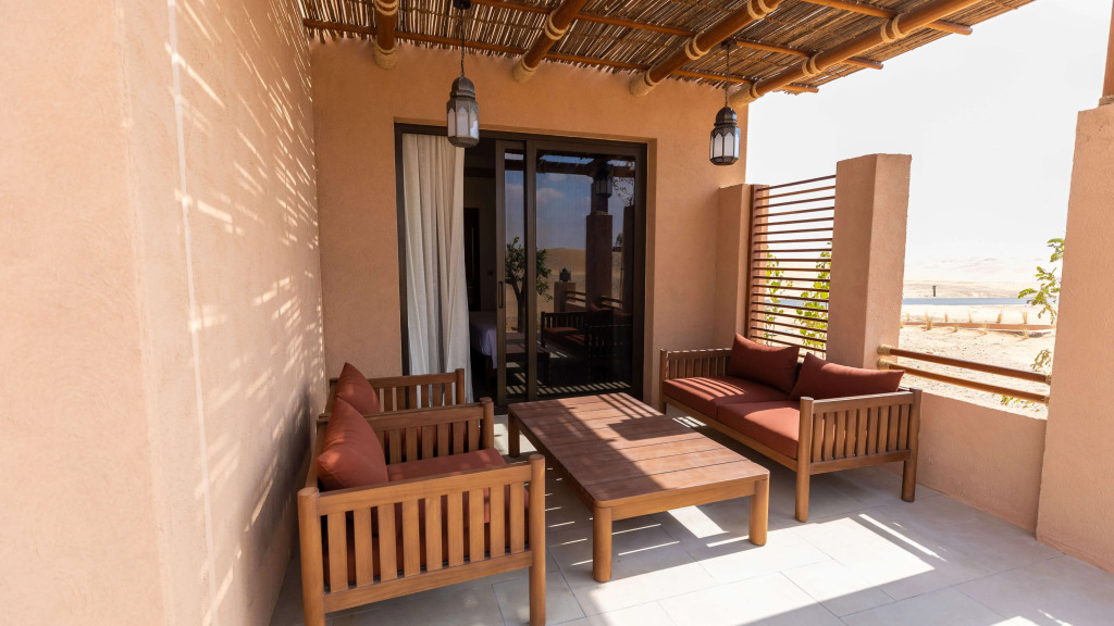 Bab Al Nojoum Bateen Liwa Resort