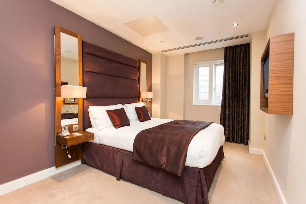 The Chambers Park Place Apartments
