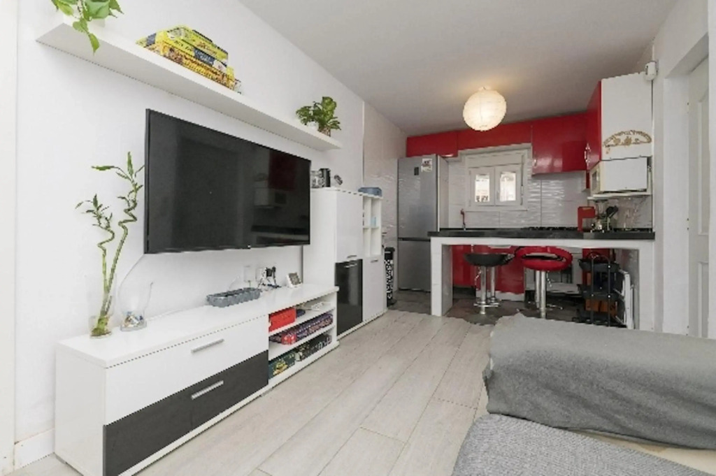 Charming House in Chiclana de la Frontera with Terrace