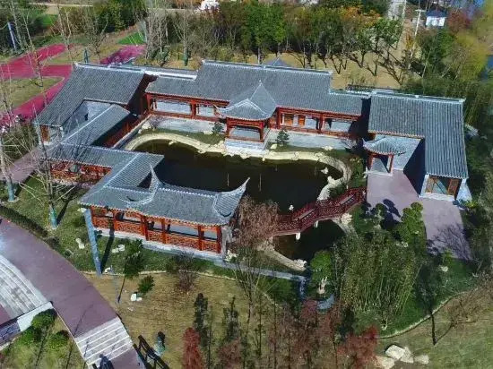 Lavande Hotel Taixing Jiangping Road