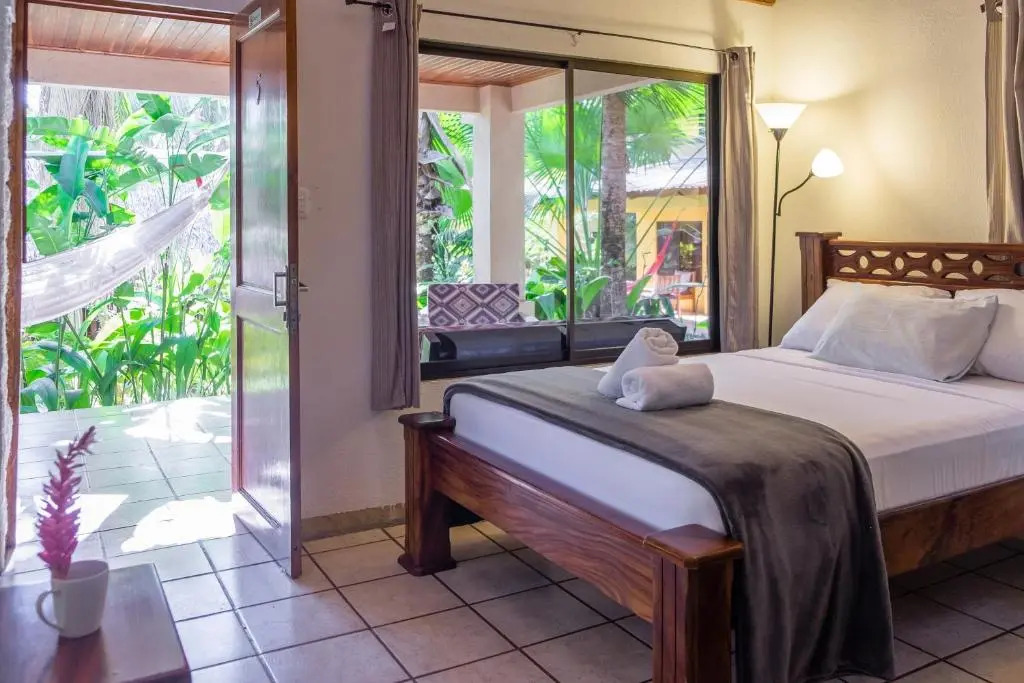 Zula Inn Aparthotel