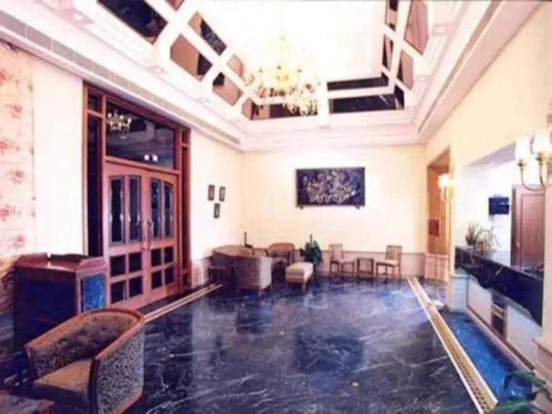 Vista Rooms At Airport