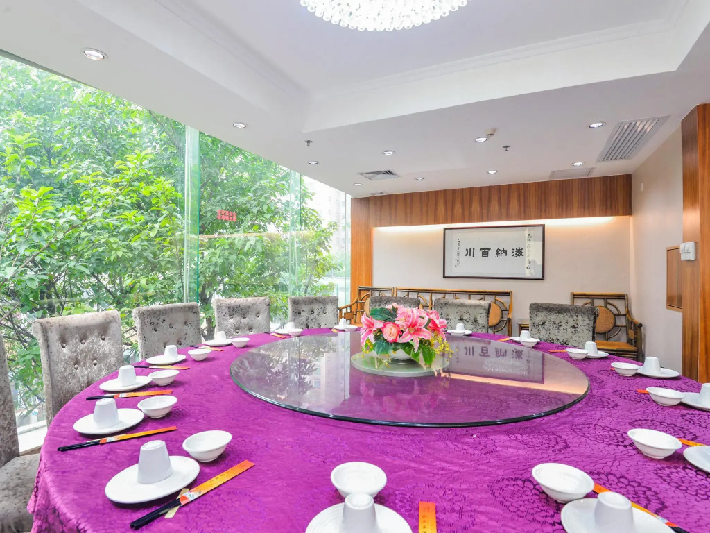 New World Hotel