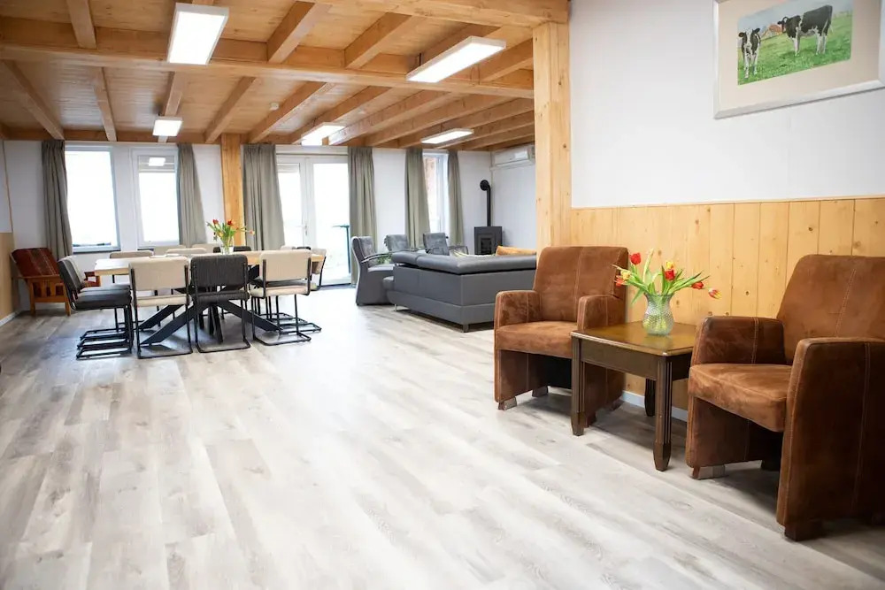 Beautiful Group Accommodation Near our own Food Forest