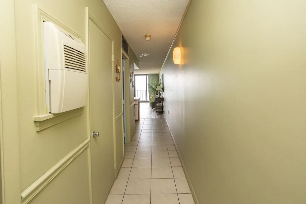 Royal Garden Resort 1003 1 Bedroom Condo by RedAwning