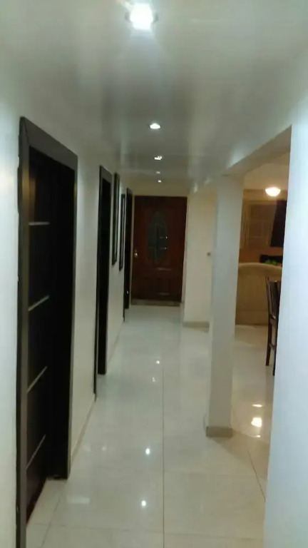 Modern vacational home close to Costco and Walmart