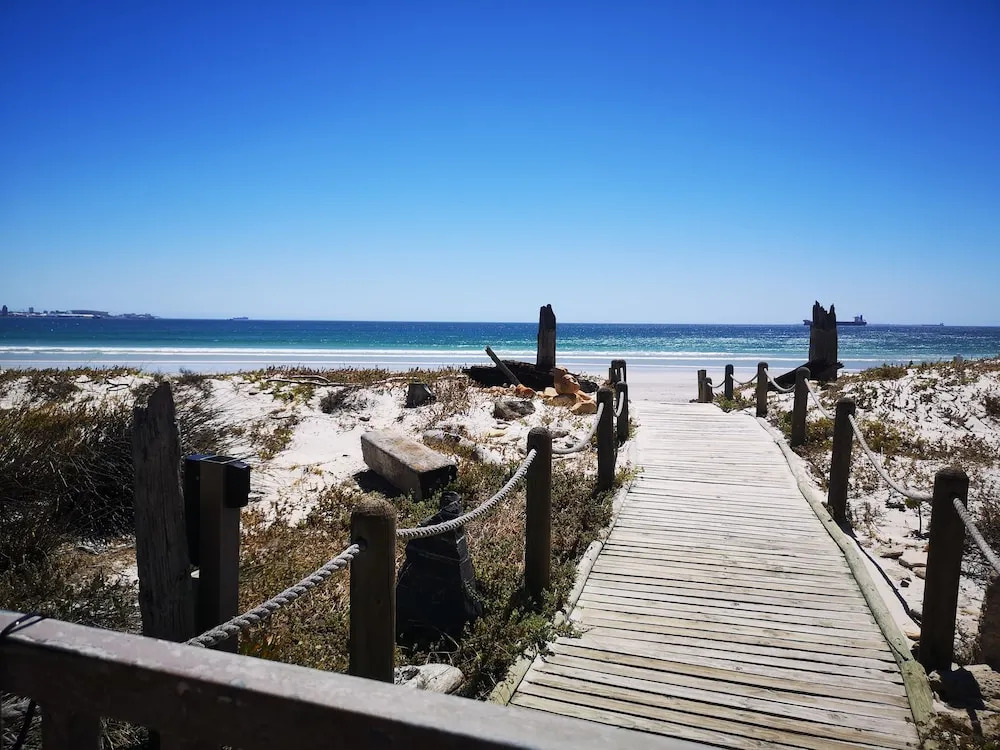 Family Cape Town Beachfront Apartment