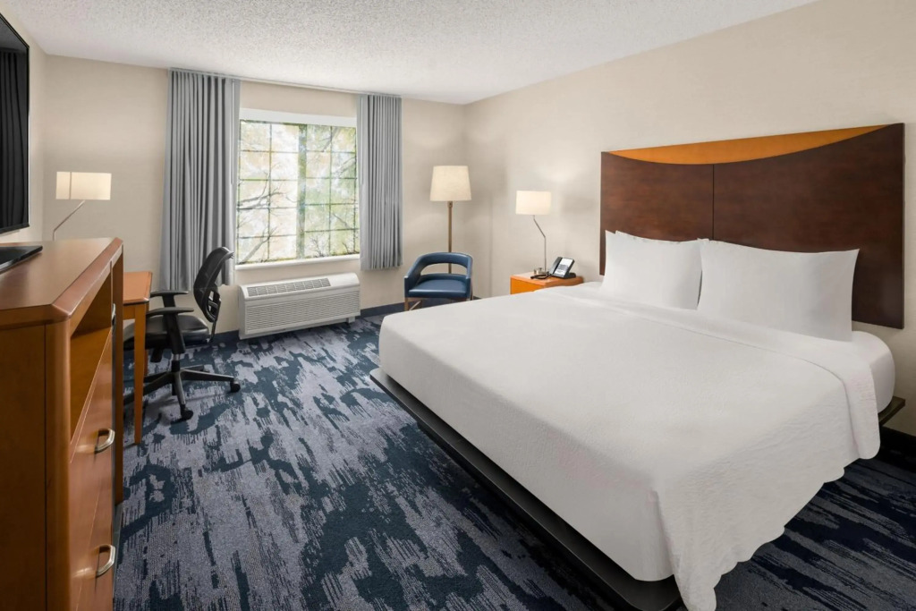 Barclay Suites