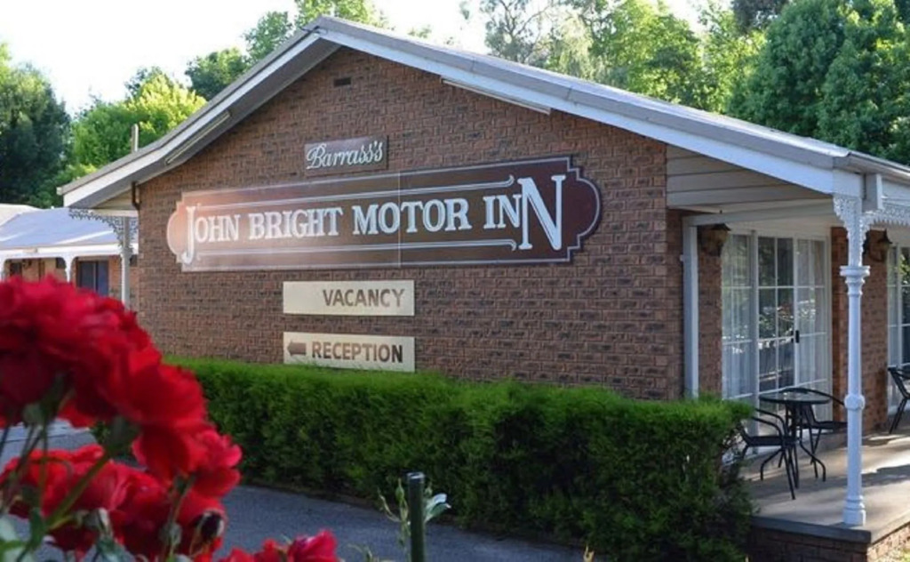 Barrasss John Bright Motor Inn