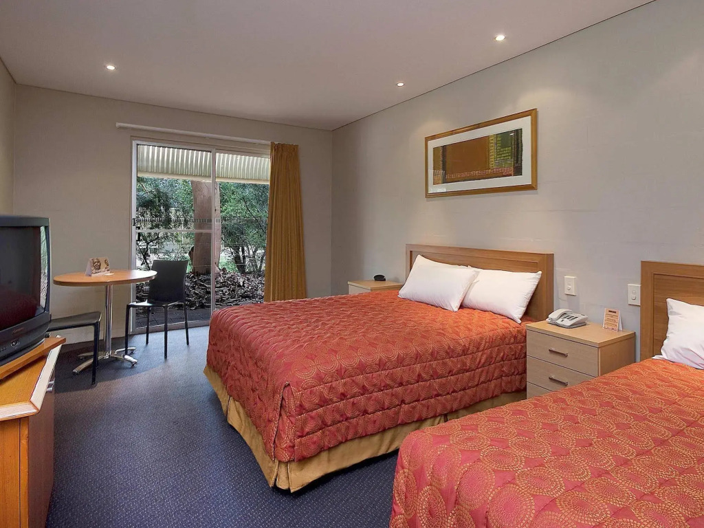 Outback Pioneer Lodge