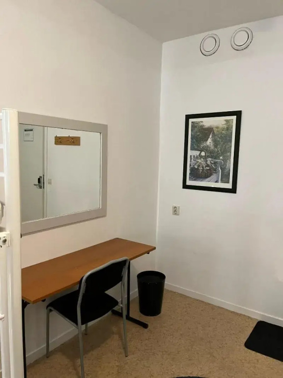 City Hostel 46