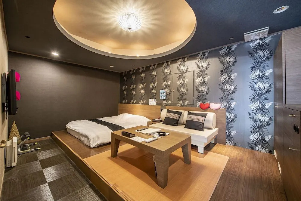 Hotel Takao Asile