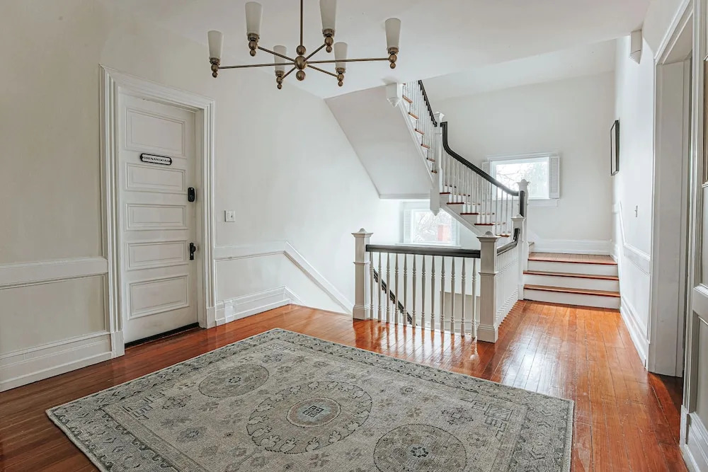 Berkeley House Bed and Breakfast