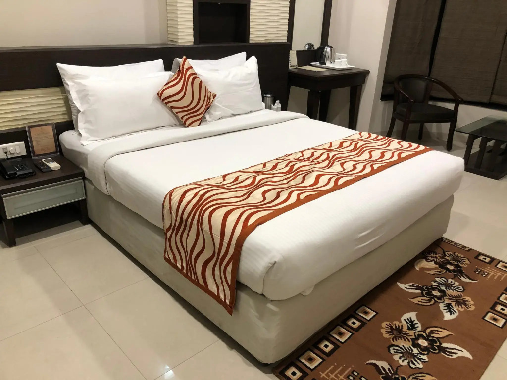 Hotel Shree Narayana by Tia Hotels