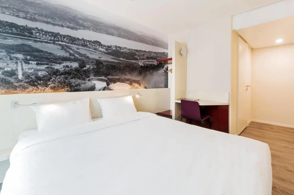B&B HOTEL Zürich Airport
