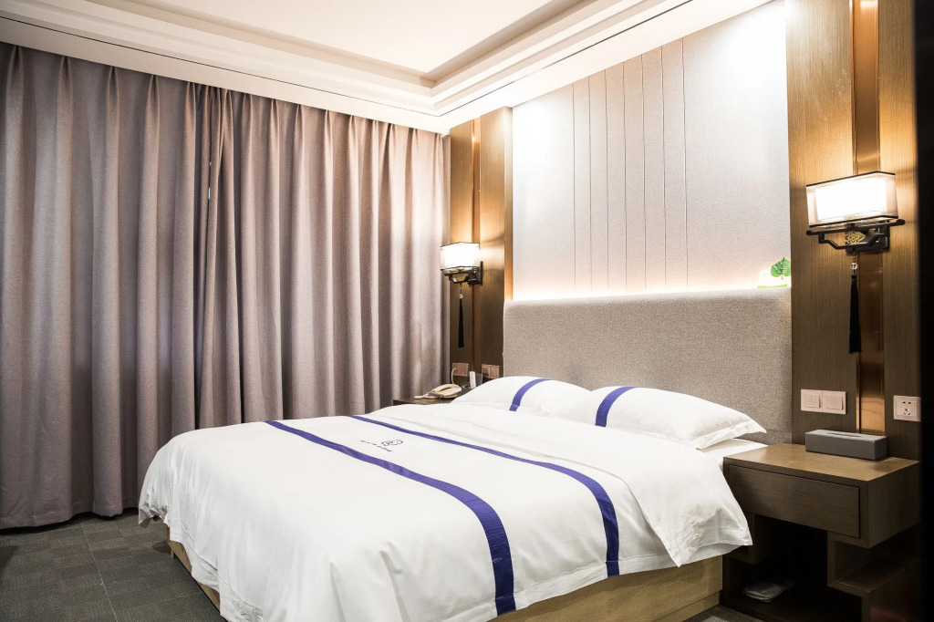 Guiyang Jialan Selected Hotel