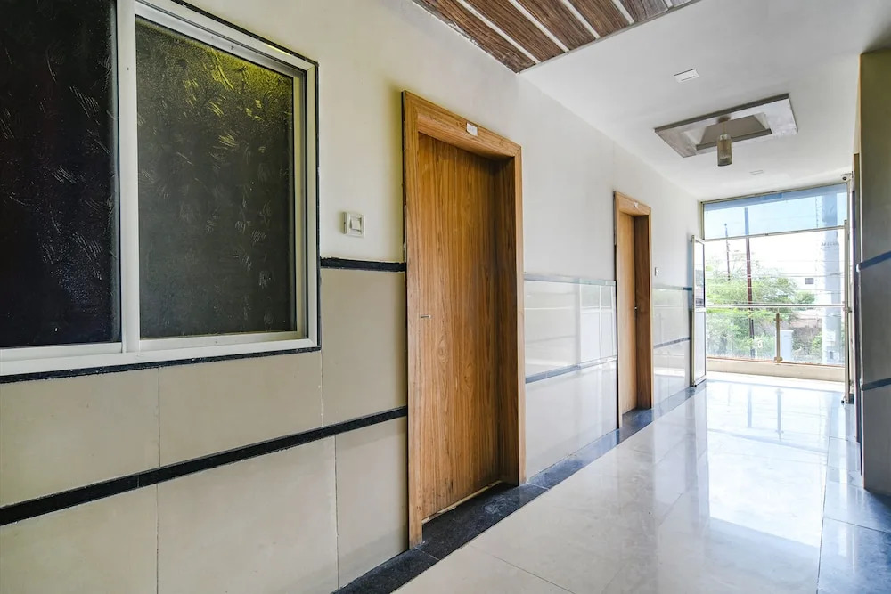 Hotel Parihar Palace