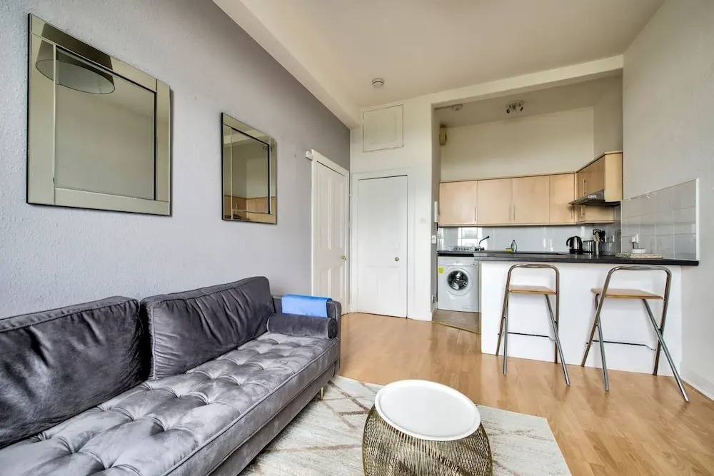 Homely 1Bdr Next To Holyrood Park