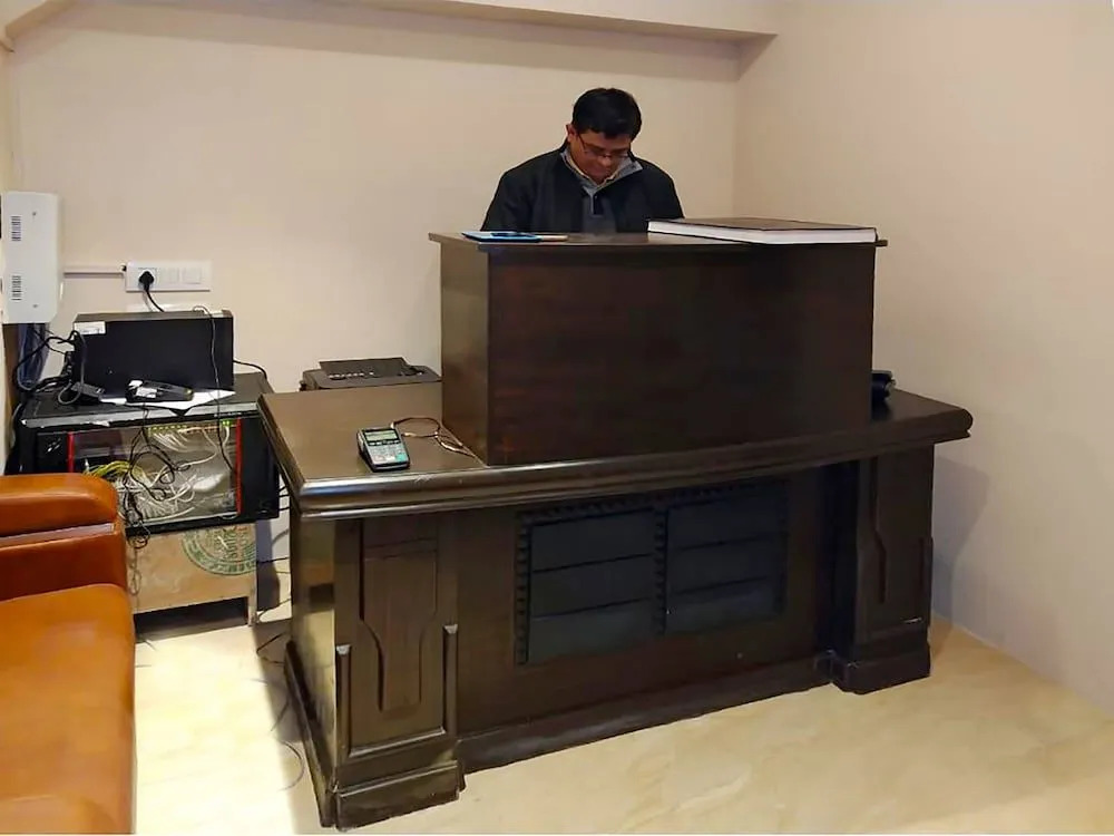 OYO Flagship 15751 Main Wazirabad Road
