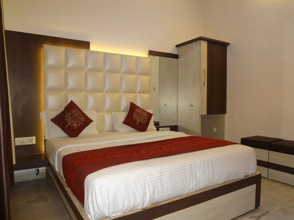 Hotel Mahima