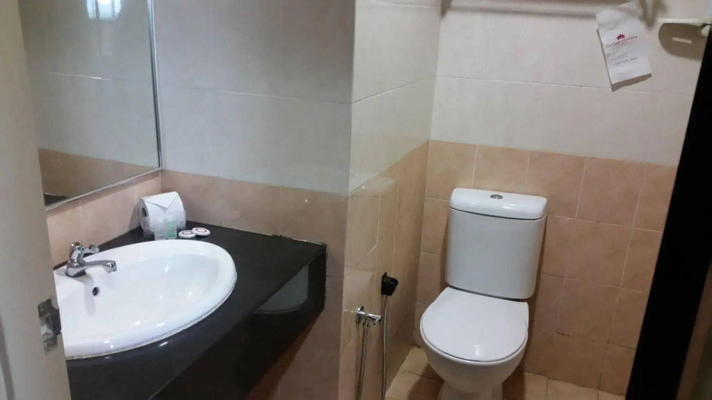 Carlton Holiday Hotel & Suites