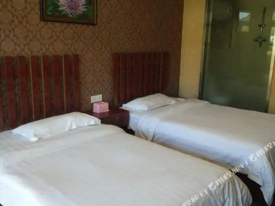 Achuan Yage Fengqing Inn