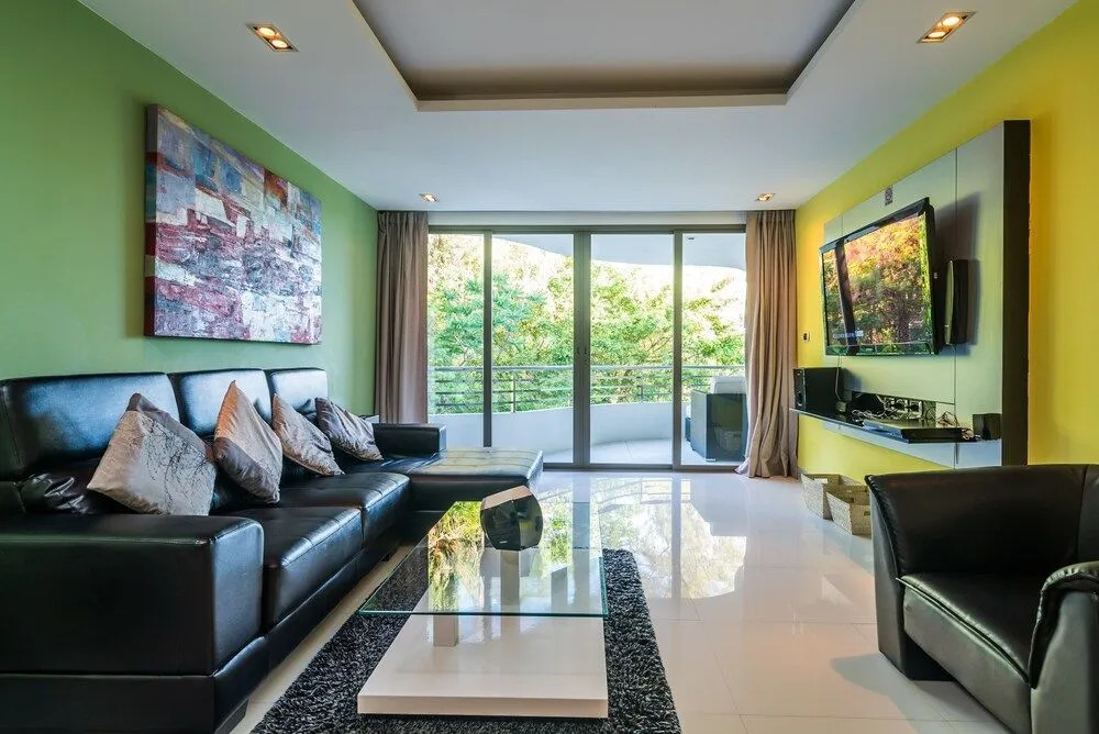 Nakalay Palm by Lofty