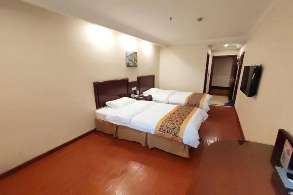 GreenTree Inn Hefei Railway Station Metro Station Zhanqian Road Square Express Hotel