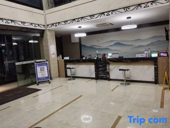 SET Chain Hotel (Jinjishan Road, Chibi)