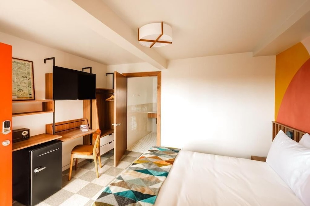 La Vista Motel
