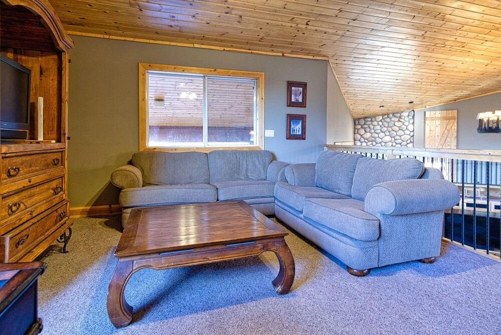Grand Forest Lodge-1884 by Big Bear Vacations