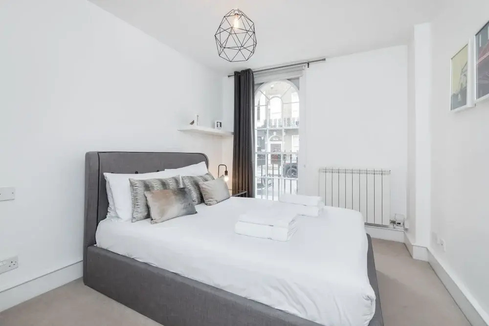 Regency Residences - Fitzrovia - by Frankie Says