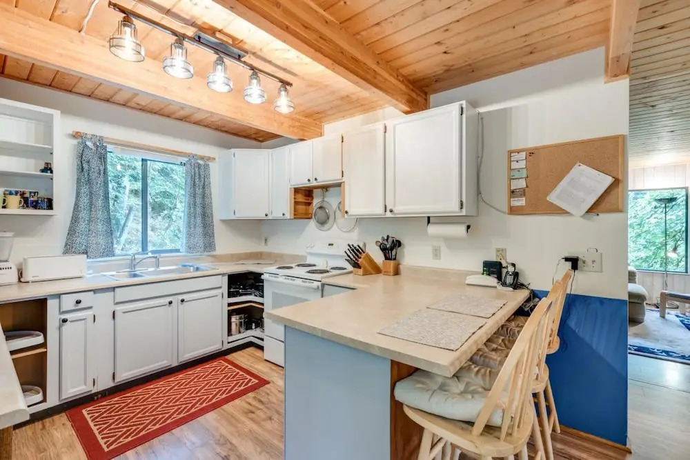 Mt Baker Lodging Cabin 43 Sleeps 6