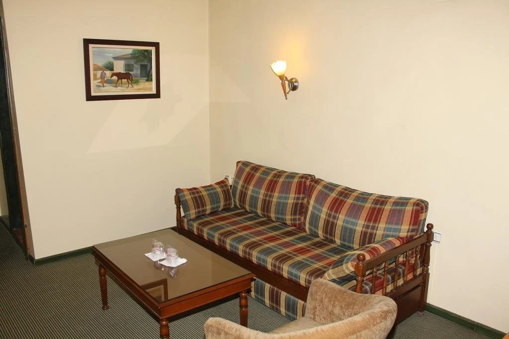 Kasmir Hotel