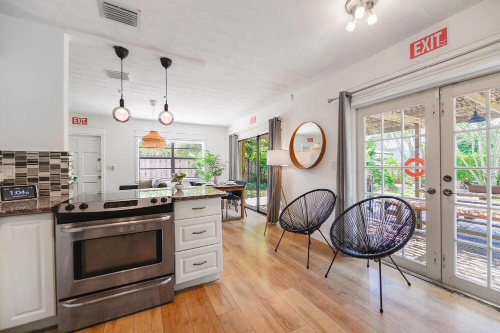 Wonderful 2BR House with Canal Access