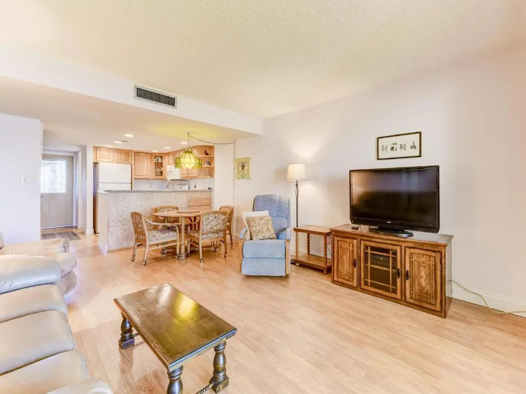 Point Matanzas D3, 2 Bedrooms, Pool Access, Boat Dock, Sleeps 4