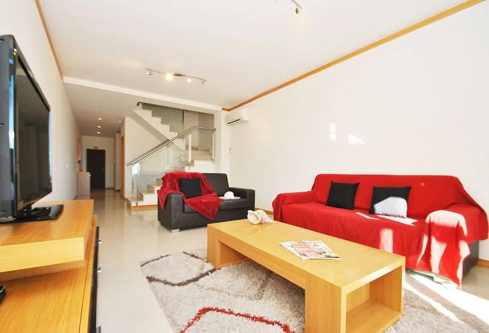 Townhouse Mar 1 - com BBQ e vista mar em Albufeira