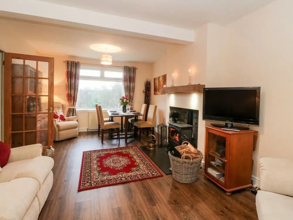 Glenfinglas Dam Cottage