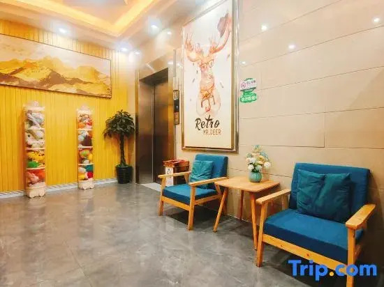 Jiangmen Danxia Hotel