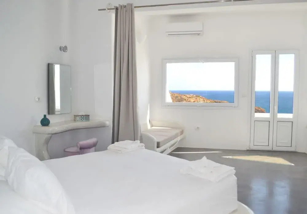 Golden Beach Resort Anafi