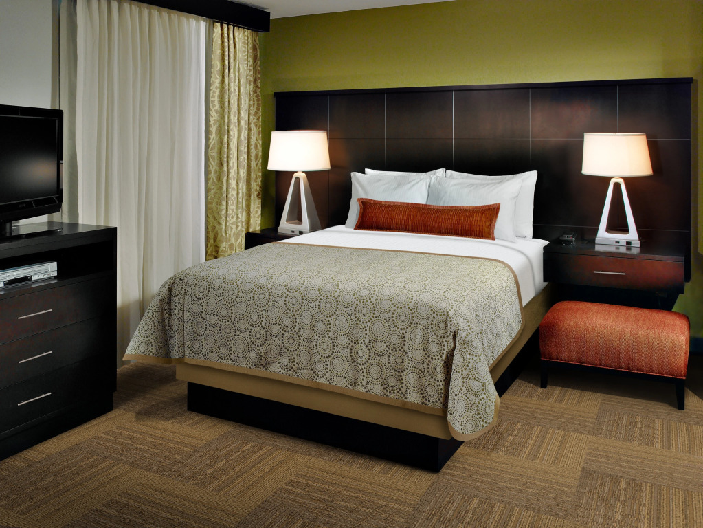 Staybridge Suites Toledo - Rossford - Perrysburg by IHG